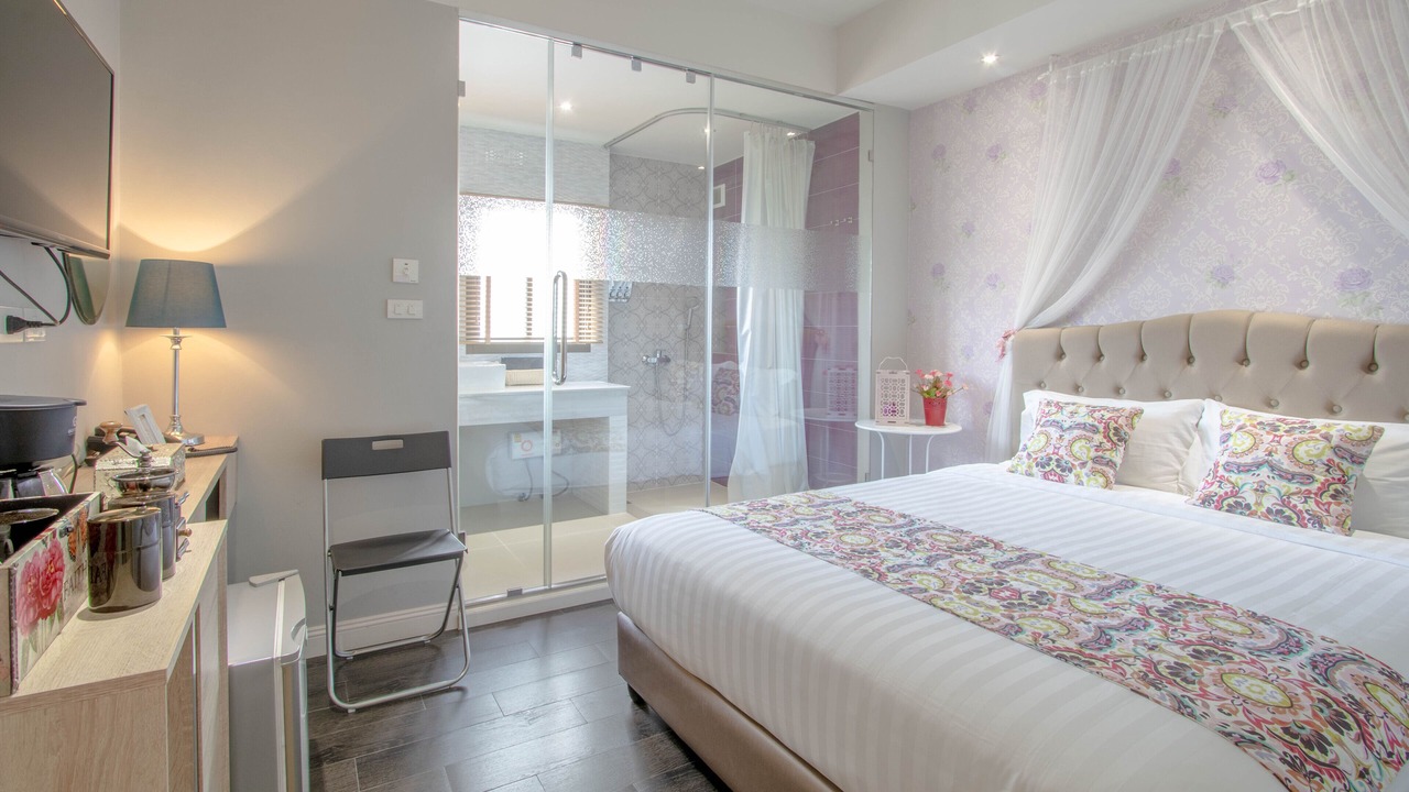Photo of Bedroom in Khlong San