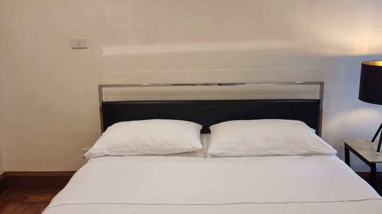 Photo of Bedroom in Khlong Tan