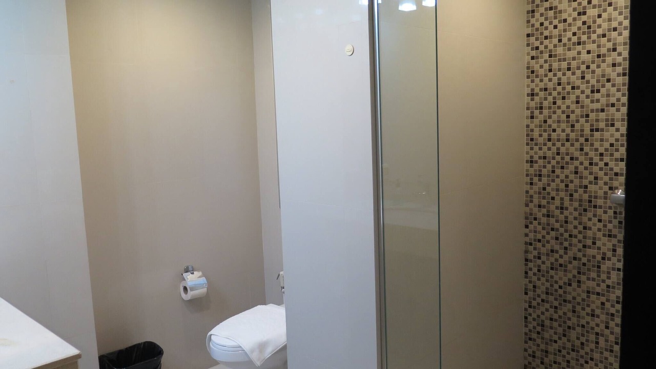 Photo of Bathroom in Khlong Toei Nuea