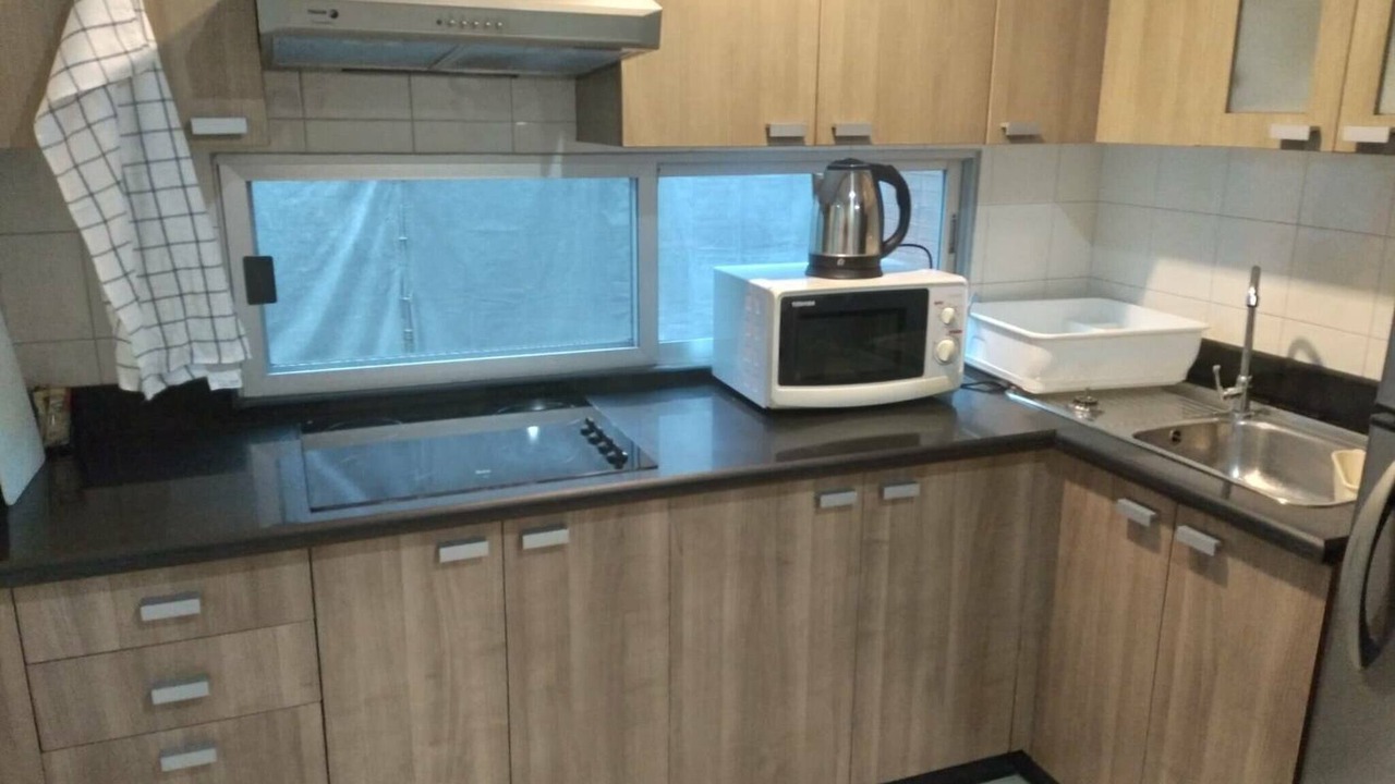 Photo of Kitchen in Khlong Toei Nuea