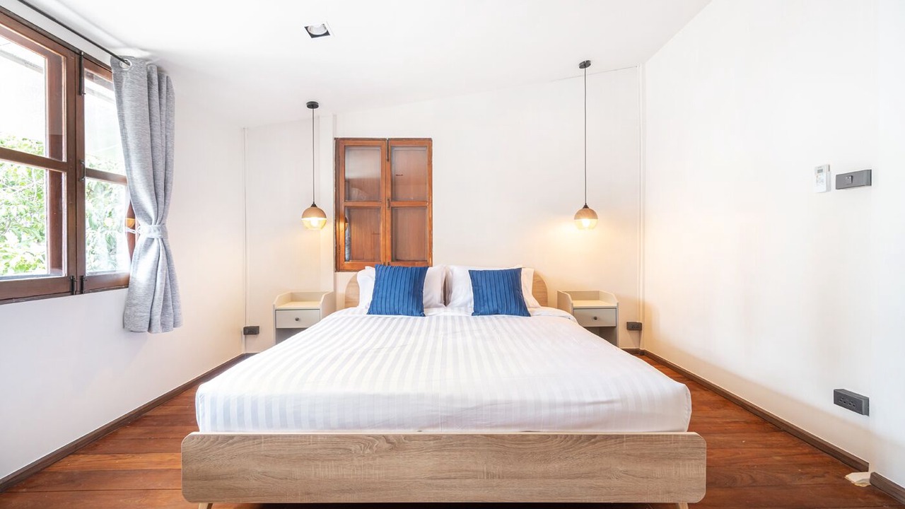 Photo of Bedroom in Ekkamai