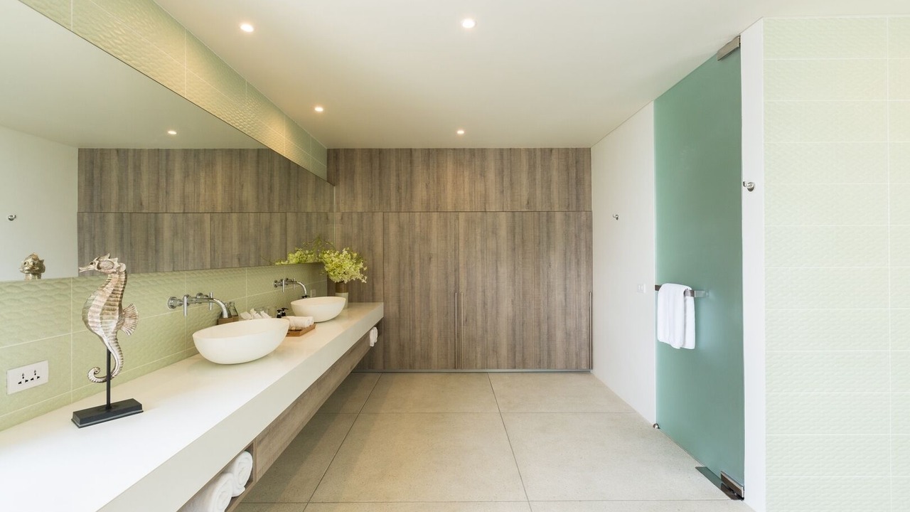 Photo of Bathroom in Maret