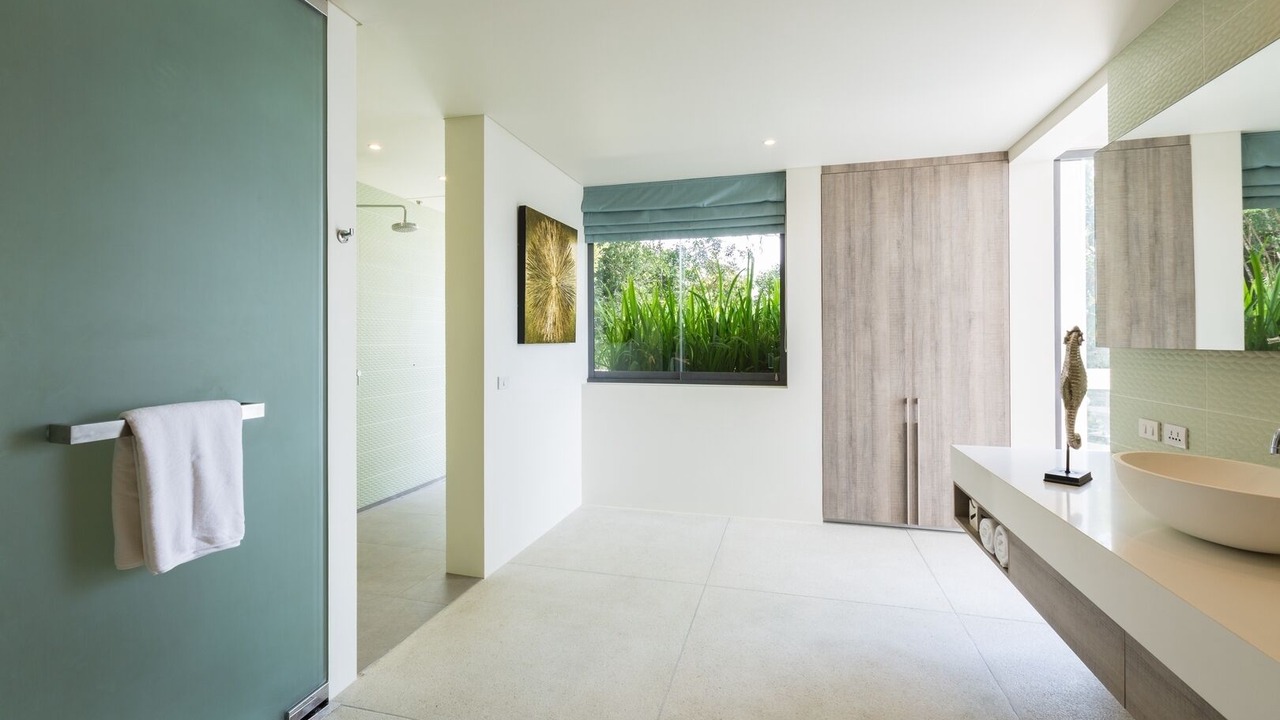 Photo of Bathroom in Maret