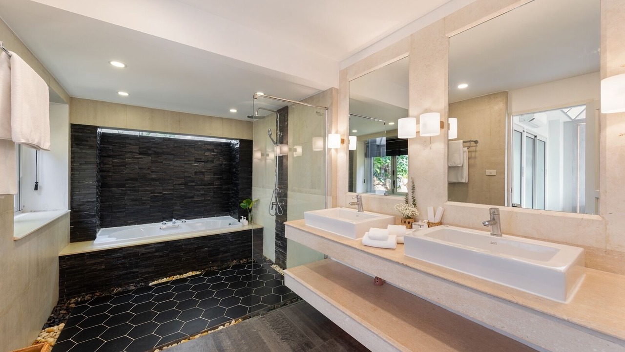 Photo of Bathroom in Moo 5