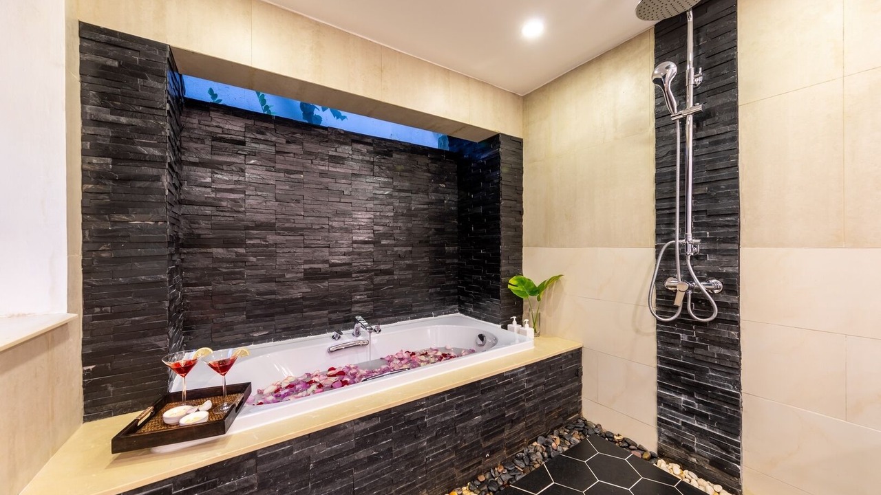 Photo of Bathroom in Moo 5