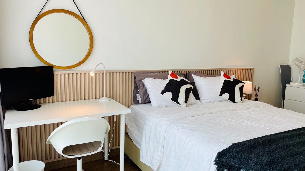 Photo of Bedroom in Phra Khanong Nuea