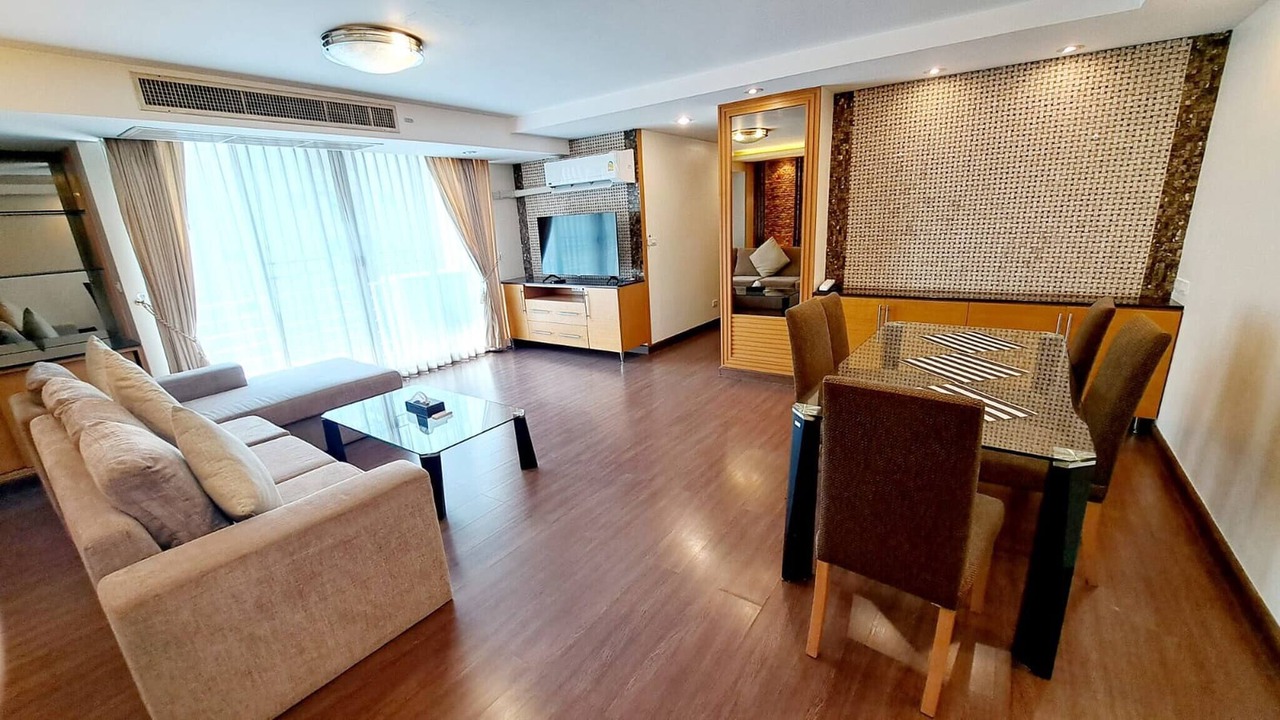 Photo of Livingroom in Khlong Toei Nuea