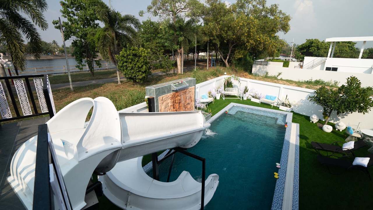 Photo of Outdoor in Nong Prue