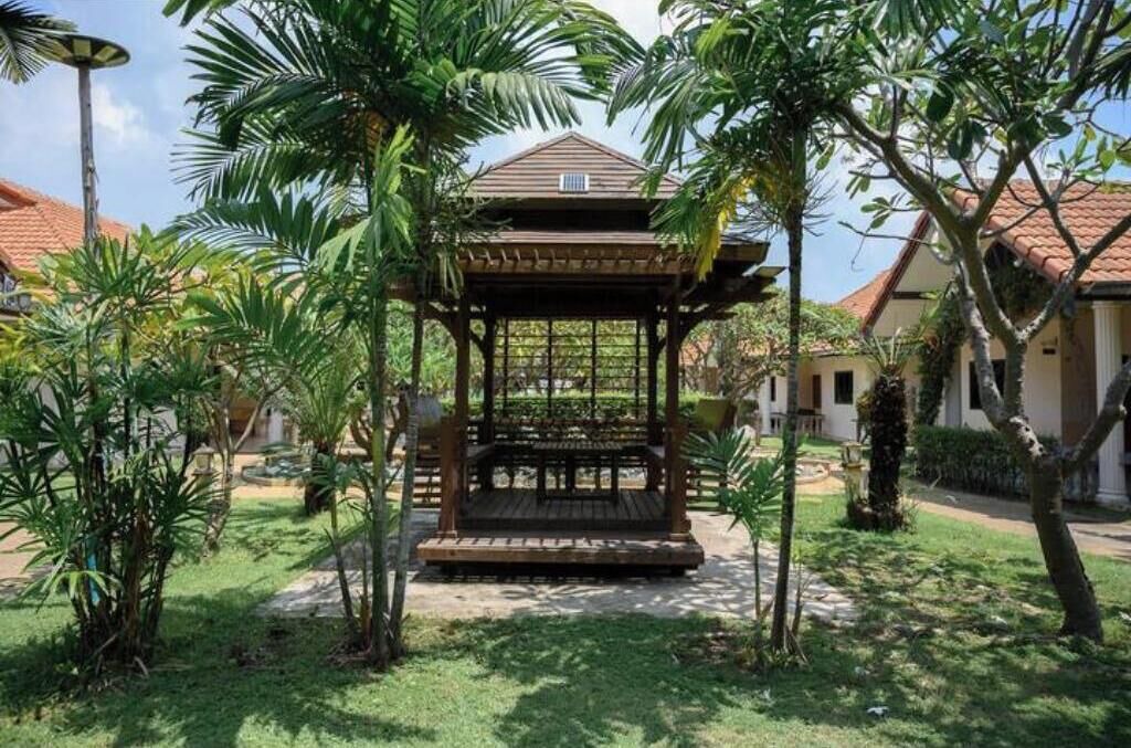 Photo of Patio Balcony in Si Racha