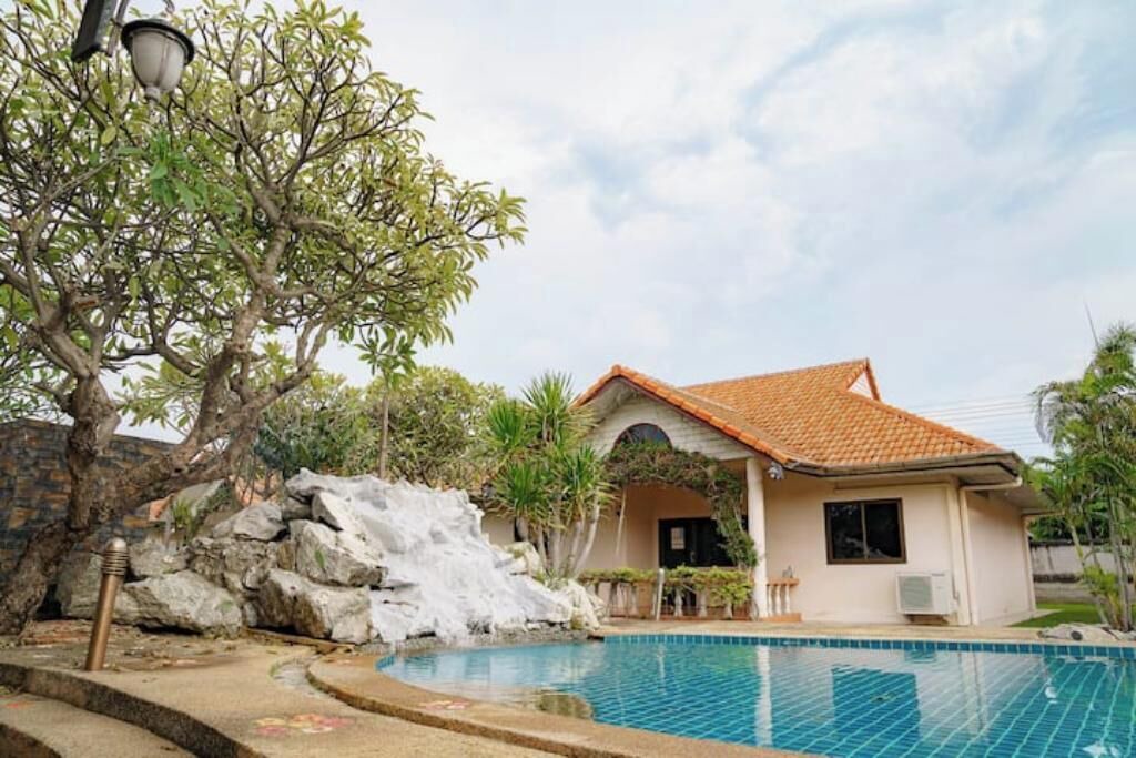 Photo of Outdoor in Si Racha
