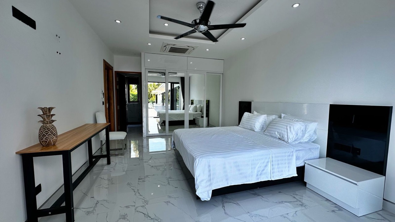 Photo of Bedroom in Hua Thanon