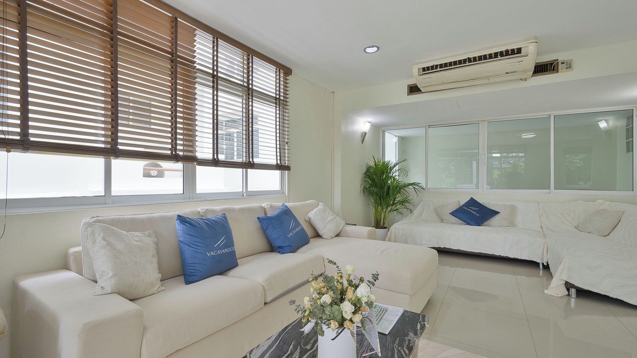 Photo of Livingroom in Thonglor
