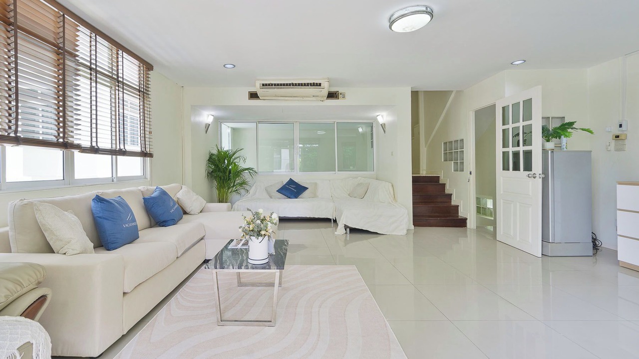 Photo of Livingroom in Thonglor