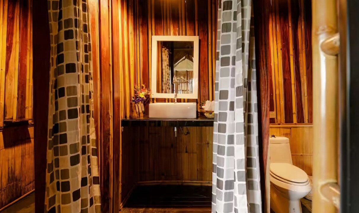 Photo of Bathroom in Khlong Sok