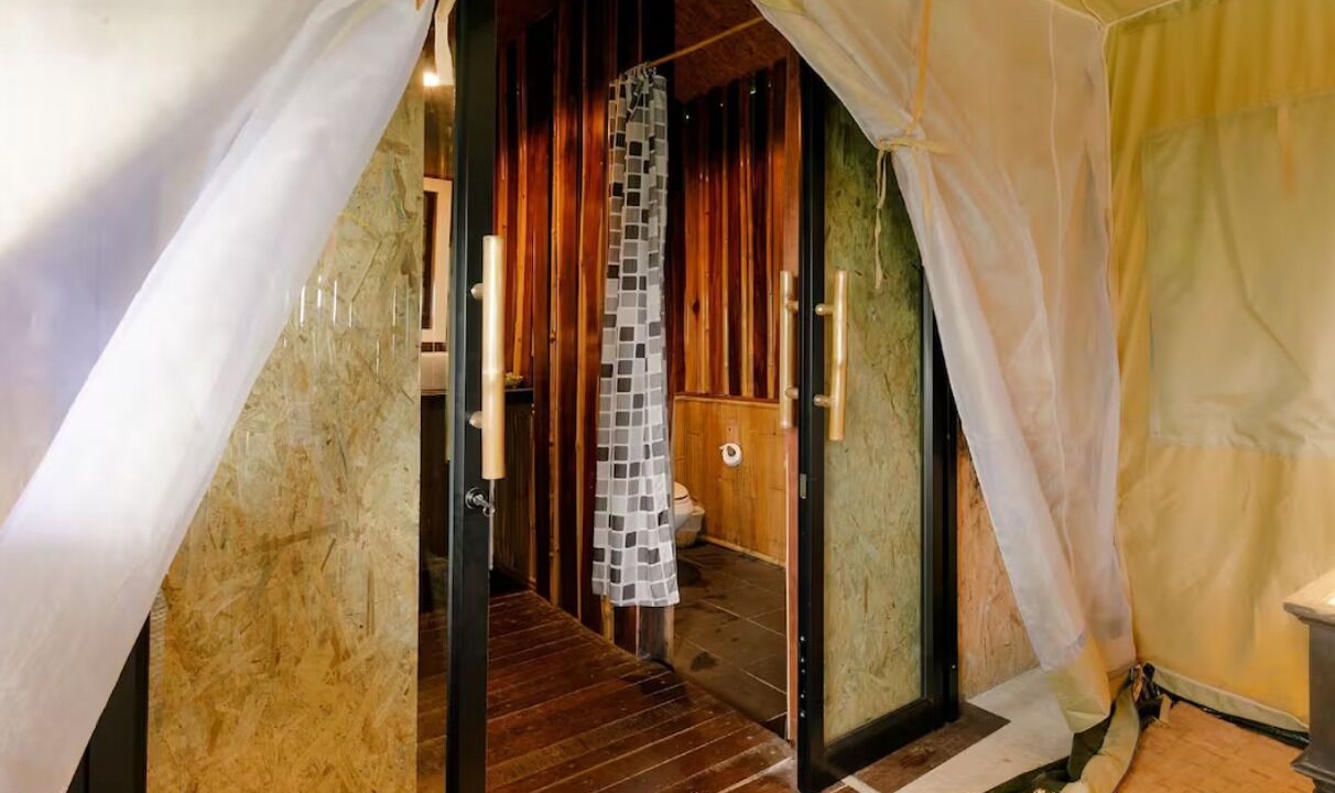 Photo of Bathroom in Khlong Sok