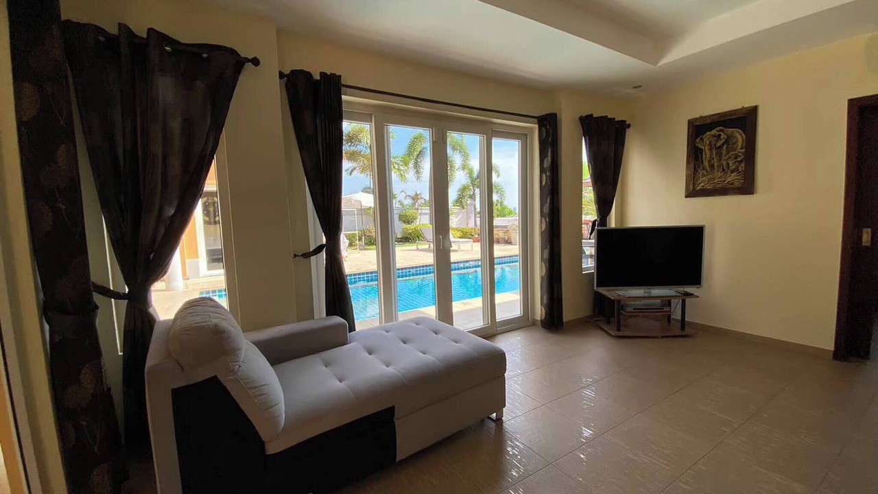 Photo of Livingroom in Nong Prue