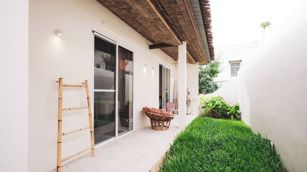 Photo of Patio Balcony in Haad Pleayleam