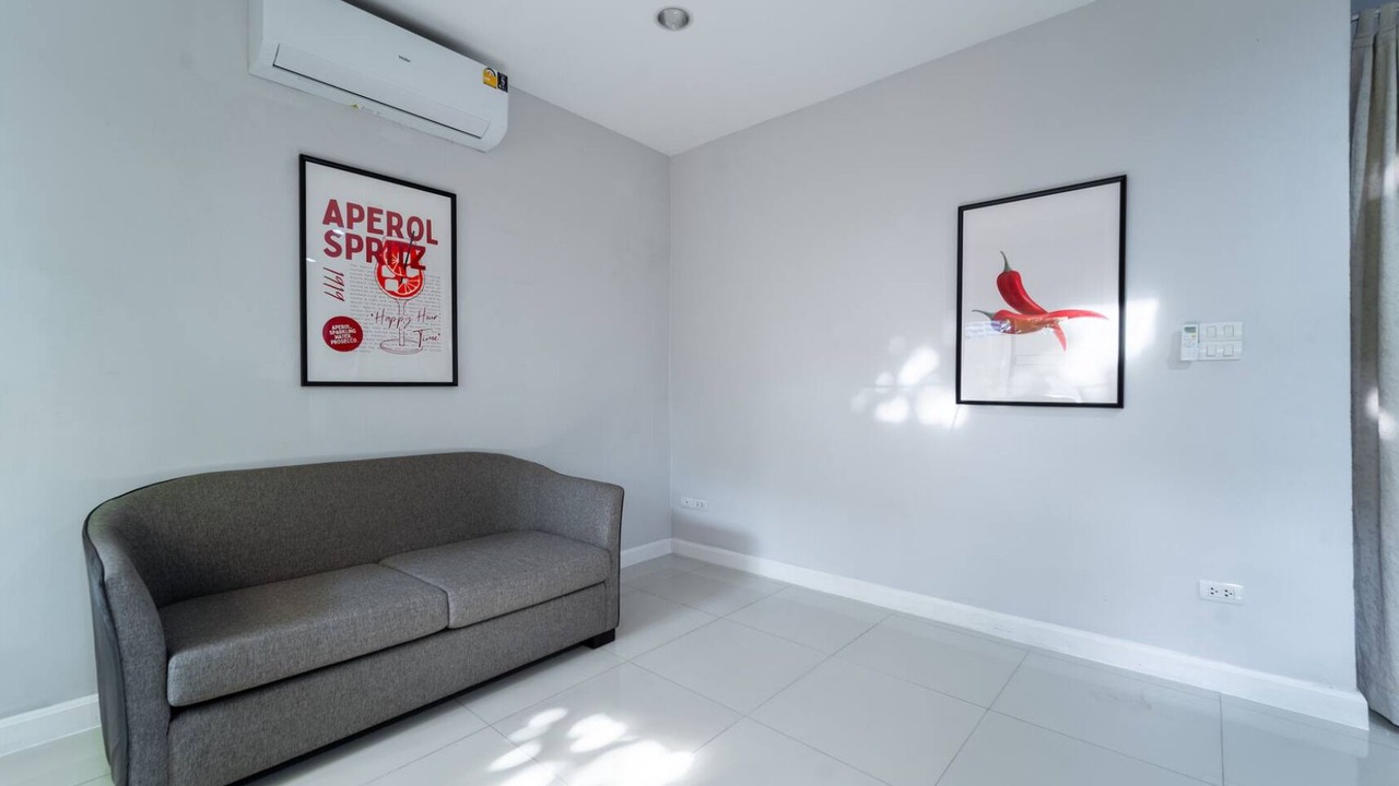 Photo of Livingroom in Ekkamai