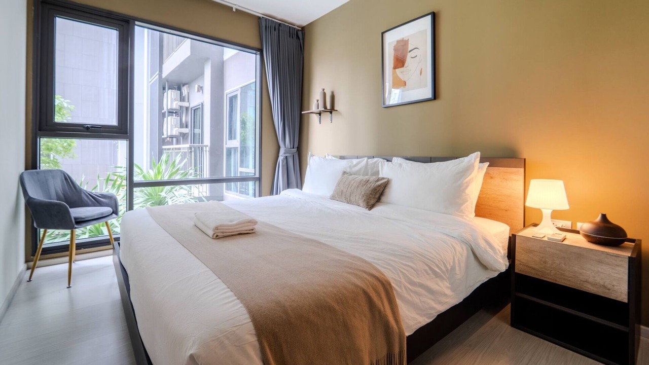 Photo of Bedroom in Khlong Tan