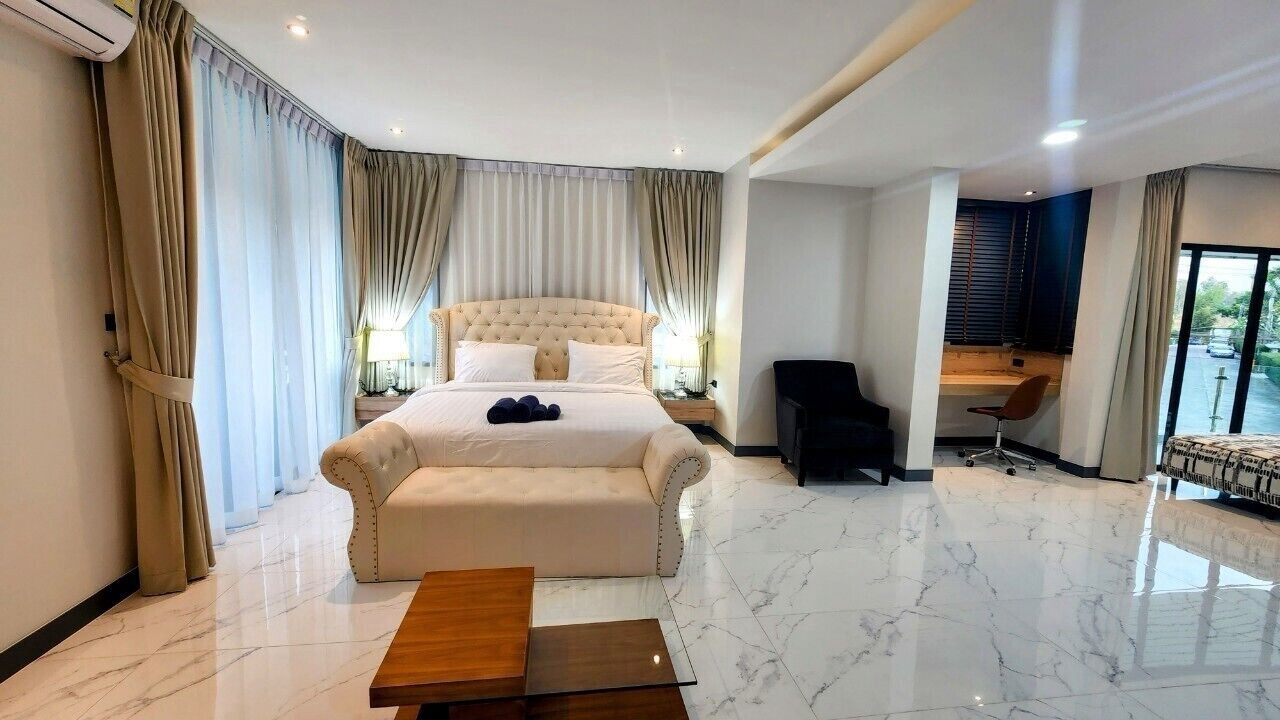Photo of Bedroom in Takhian Tia