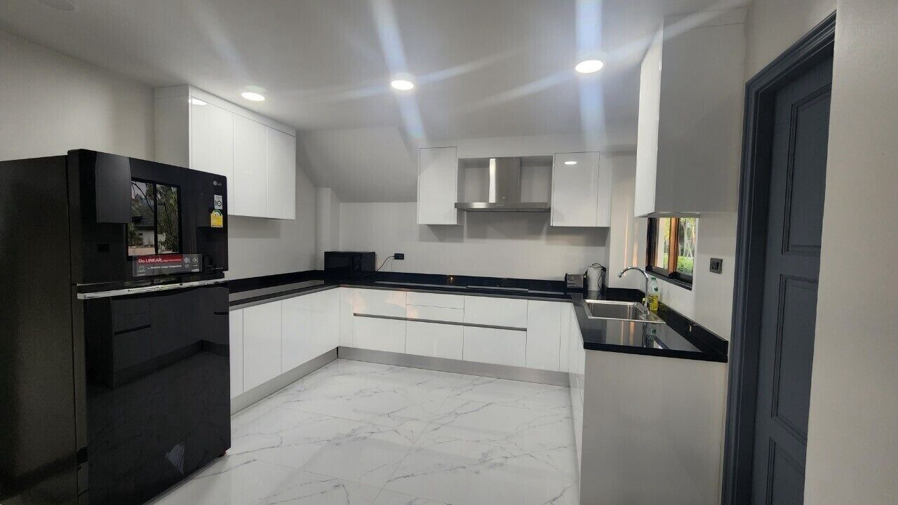 Photo of Kitchen in Takhian Tia