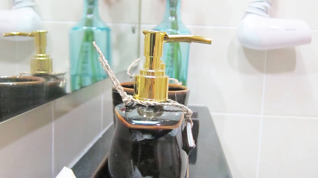Photo of Bathroom in Khlong Tan