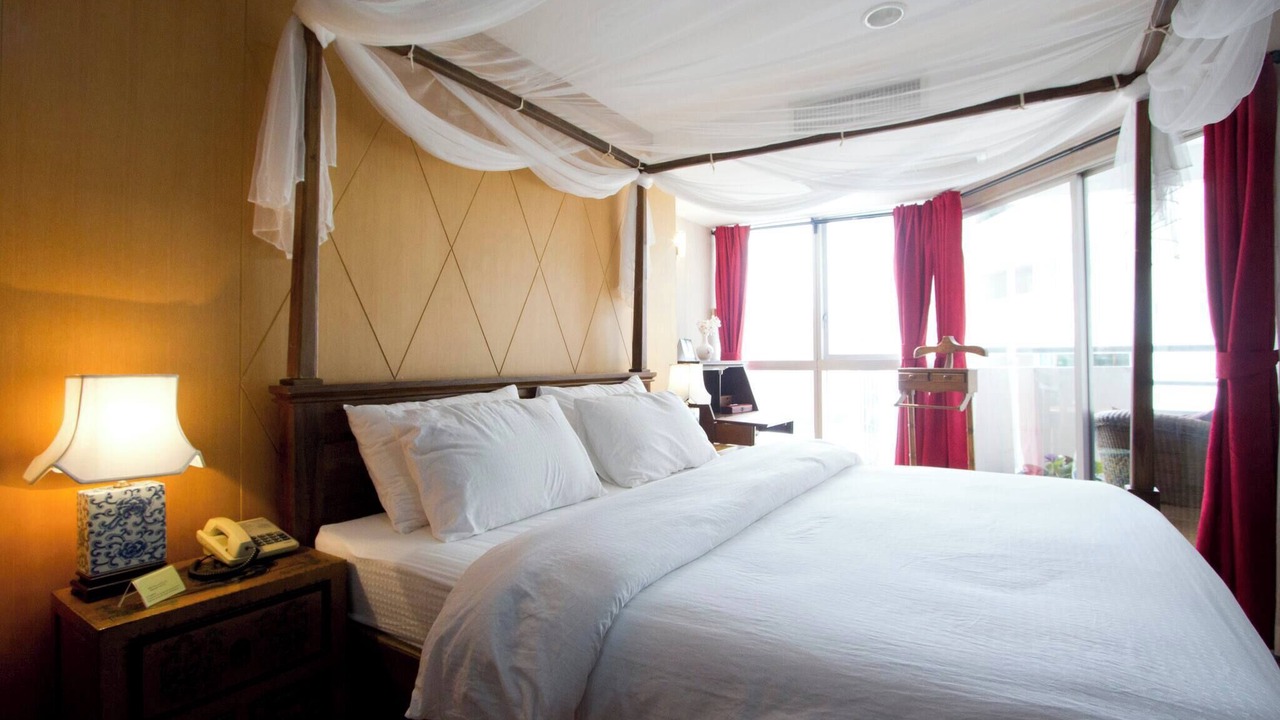 Photo of Bedroom in Khlong Tan
