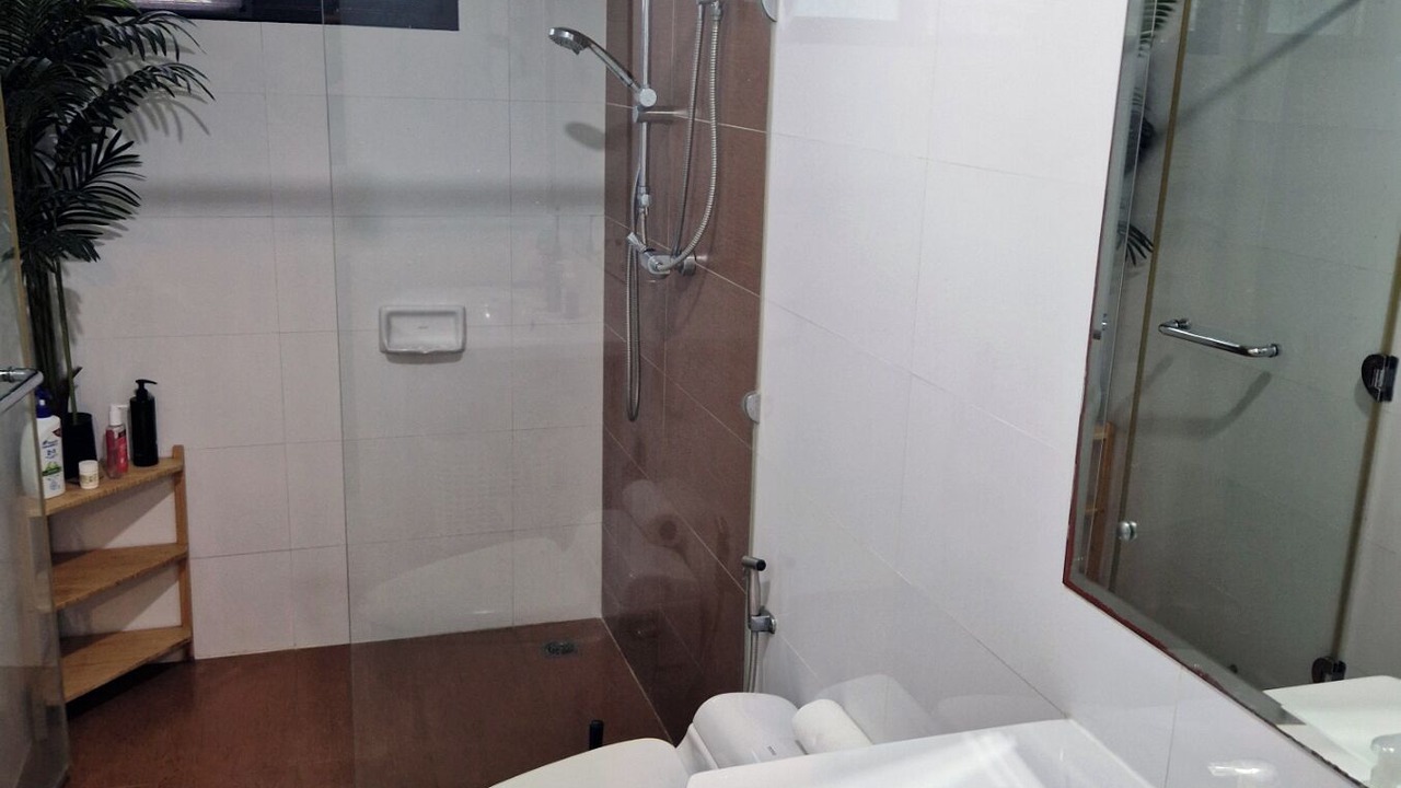 Photo of Bathroom in Ratchadaphisek