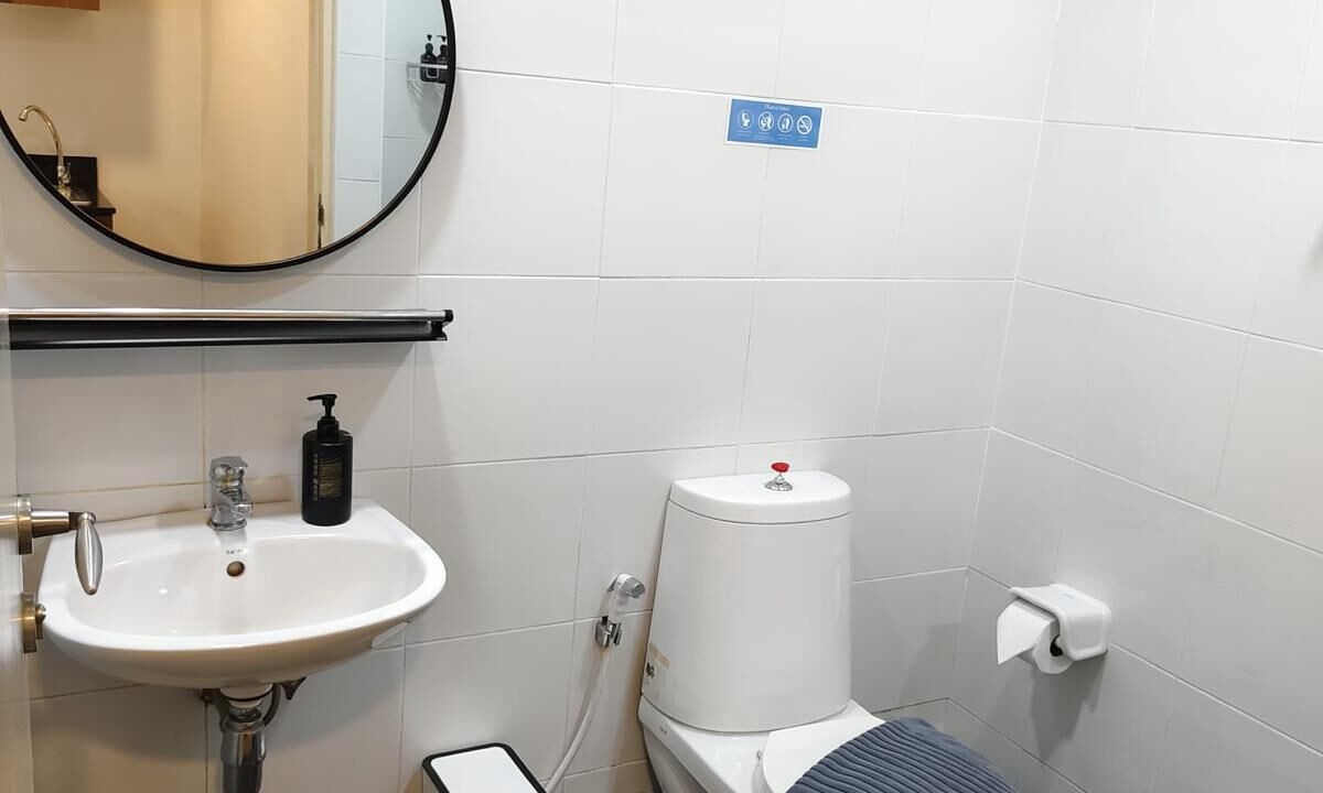 Photo of Bathroom in Khlong Tan