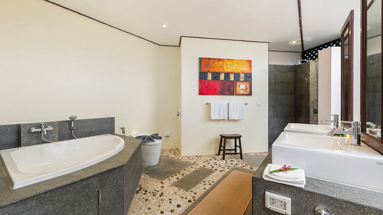 Photo of Bathroom in Lipa Noi