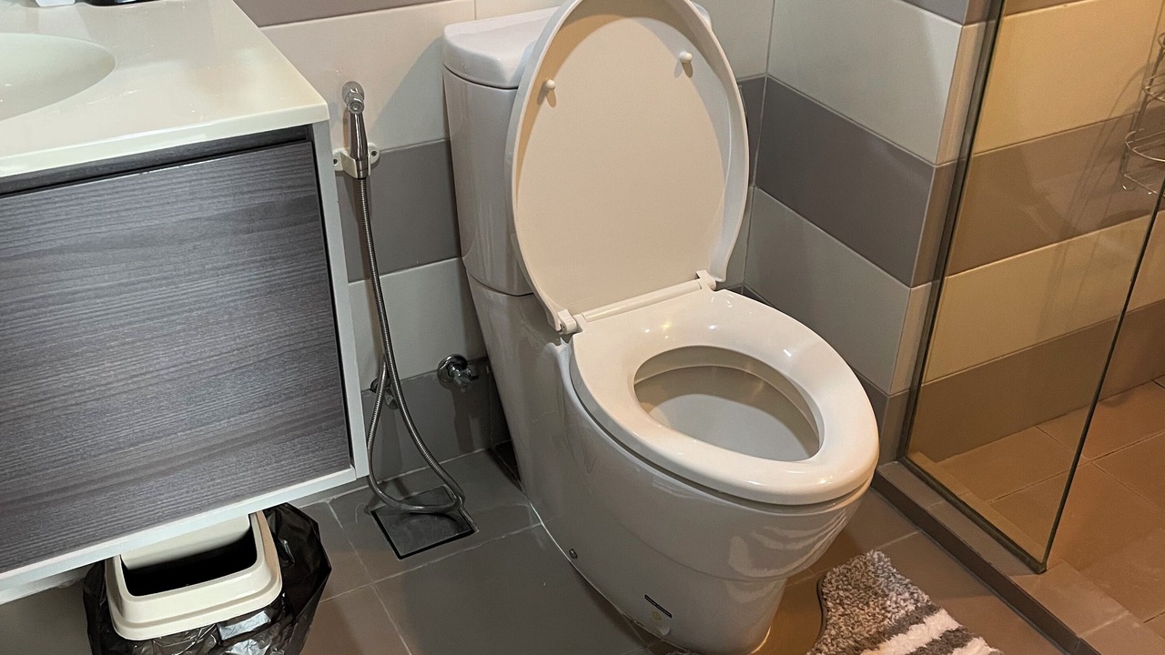 Photo of Bathroom in Ekkamai