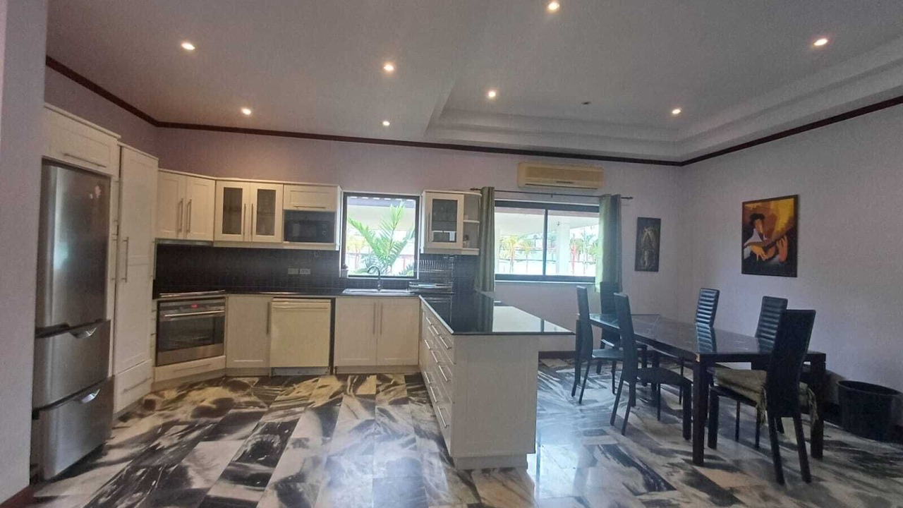 Photo of Kitchen in Chakphong