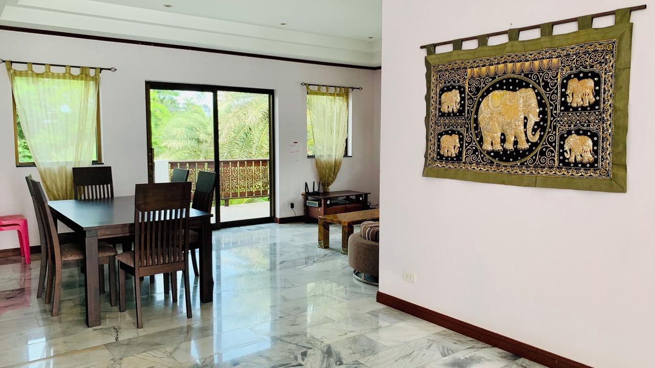 Photo of Livingroom in Chakphong