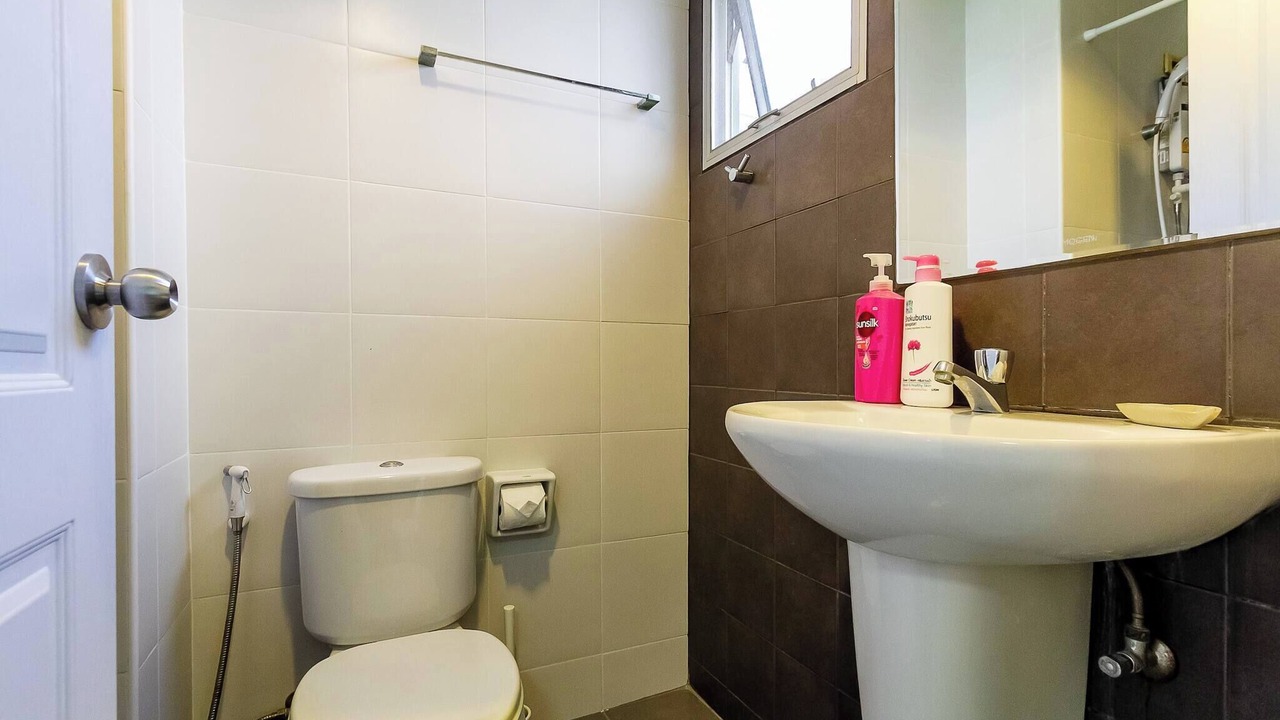 Photo of Bathroom in Phra Khanong