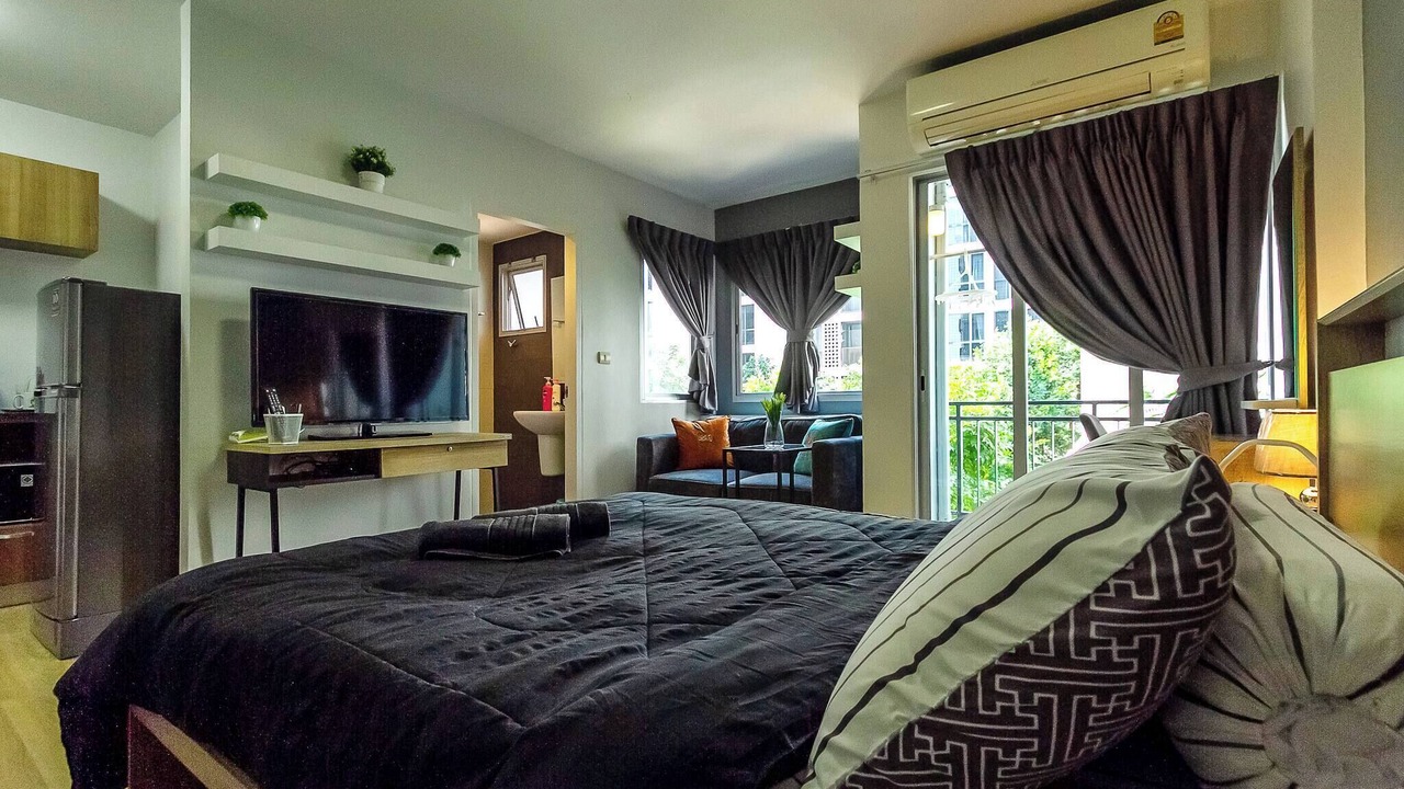 Photo of Bedroom in Phra Khanong