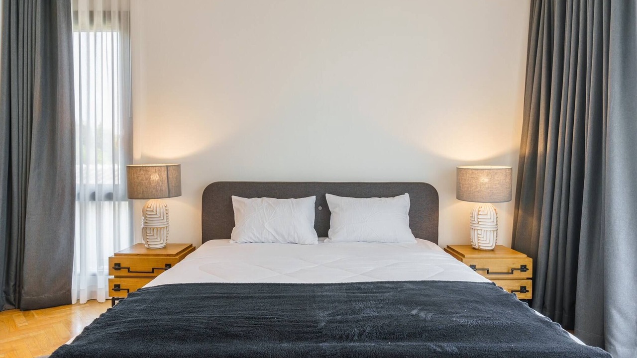 Photo of Bedroom in Khlong Tan Nuea