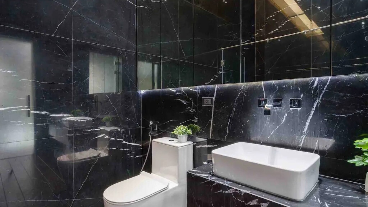 Photo of Bathroom in Ekkamai