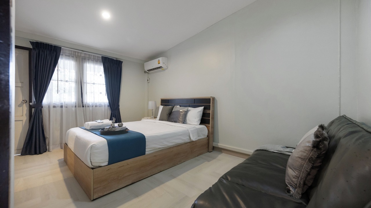 Photo of Bedroom in Chom Phon