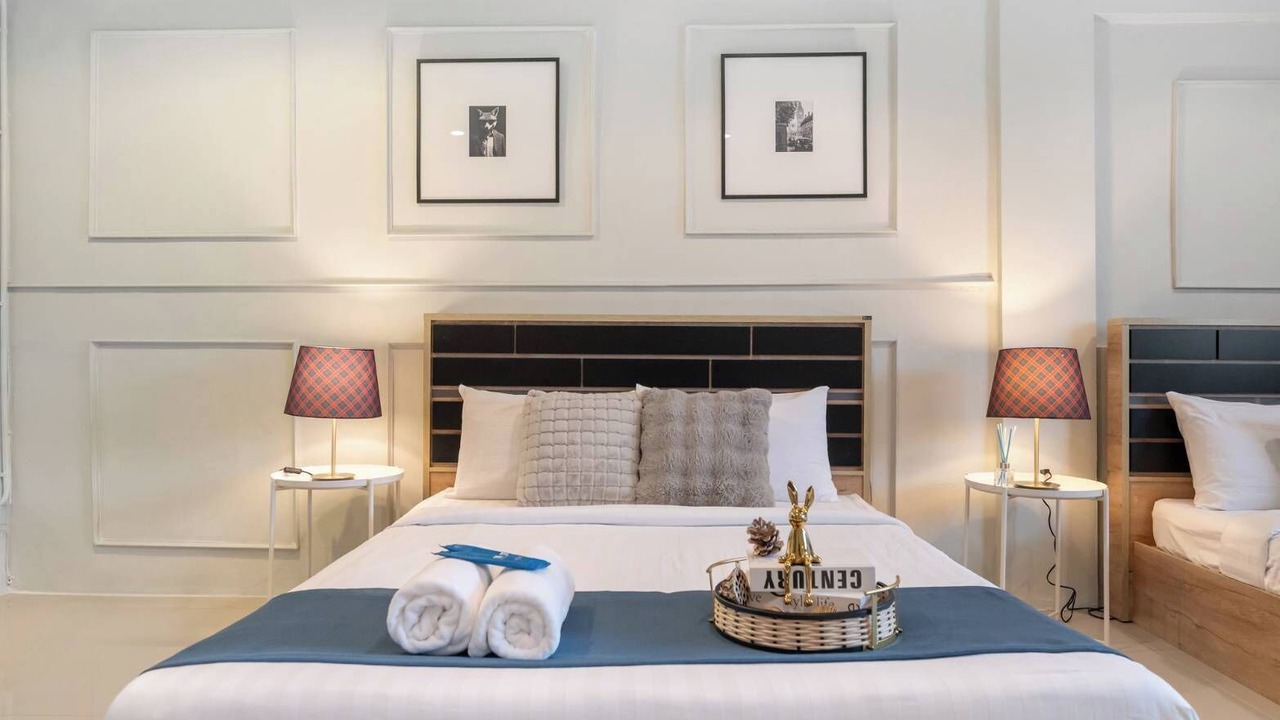 Photo of Bedroom in Phra Khanong Nuea