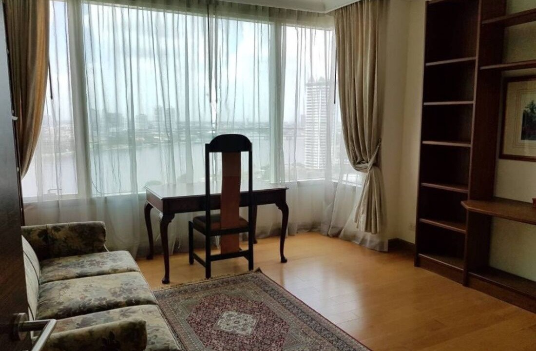 Photo of Livingroom in Bang Lamphu Lang