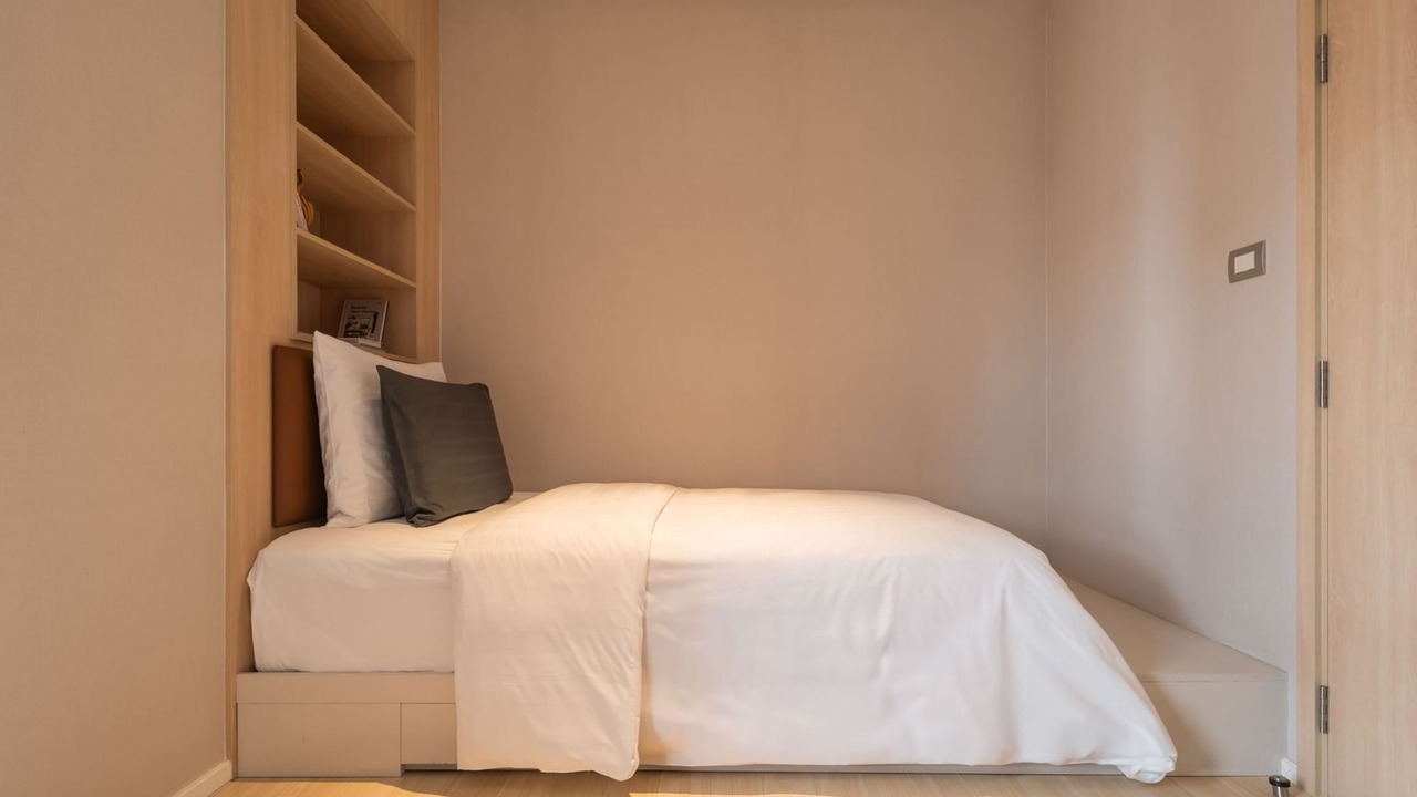 Photo of Bedroom in Embassy District