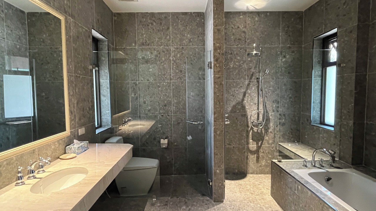 Photo of Bathroom in Mae Rim