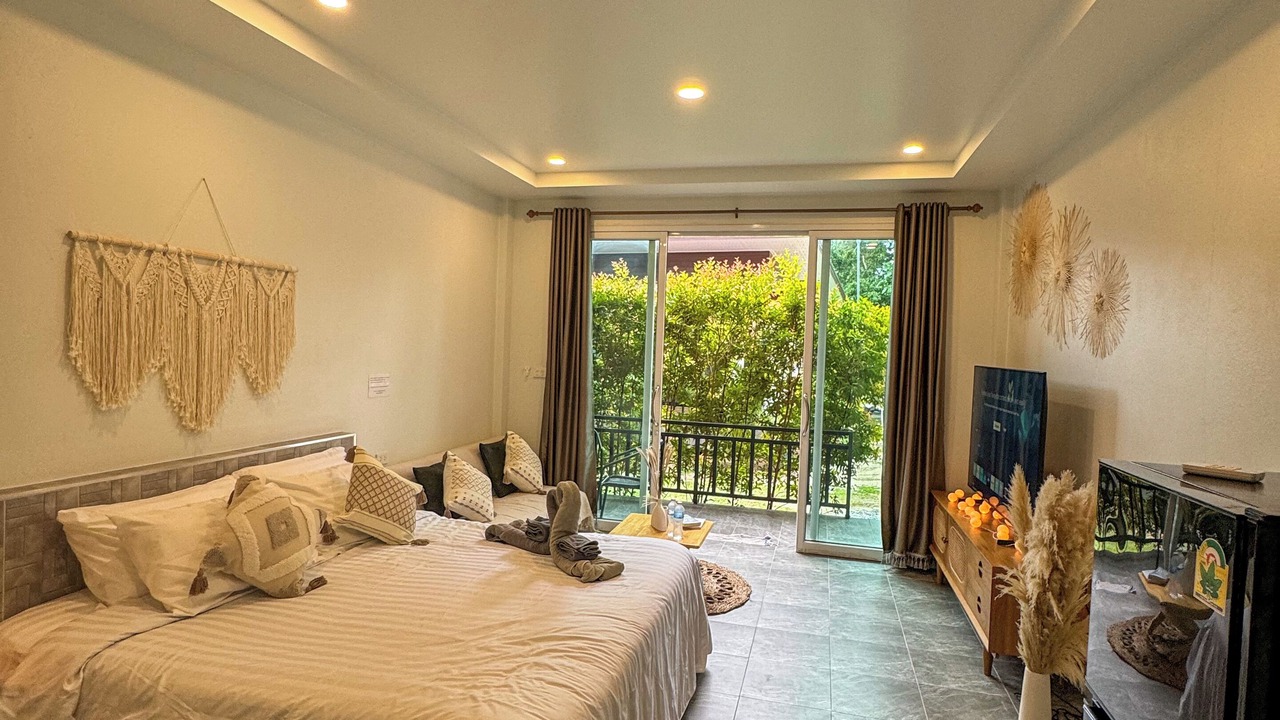 Photo of Bedroom in Srithanu