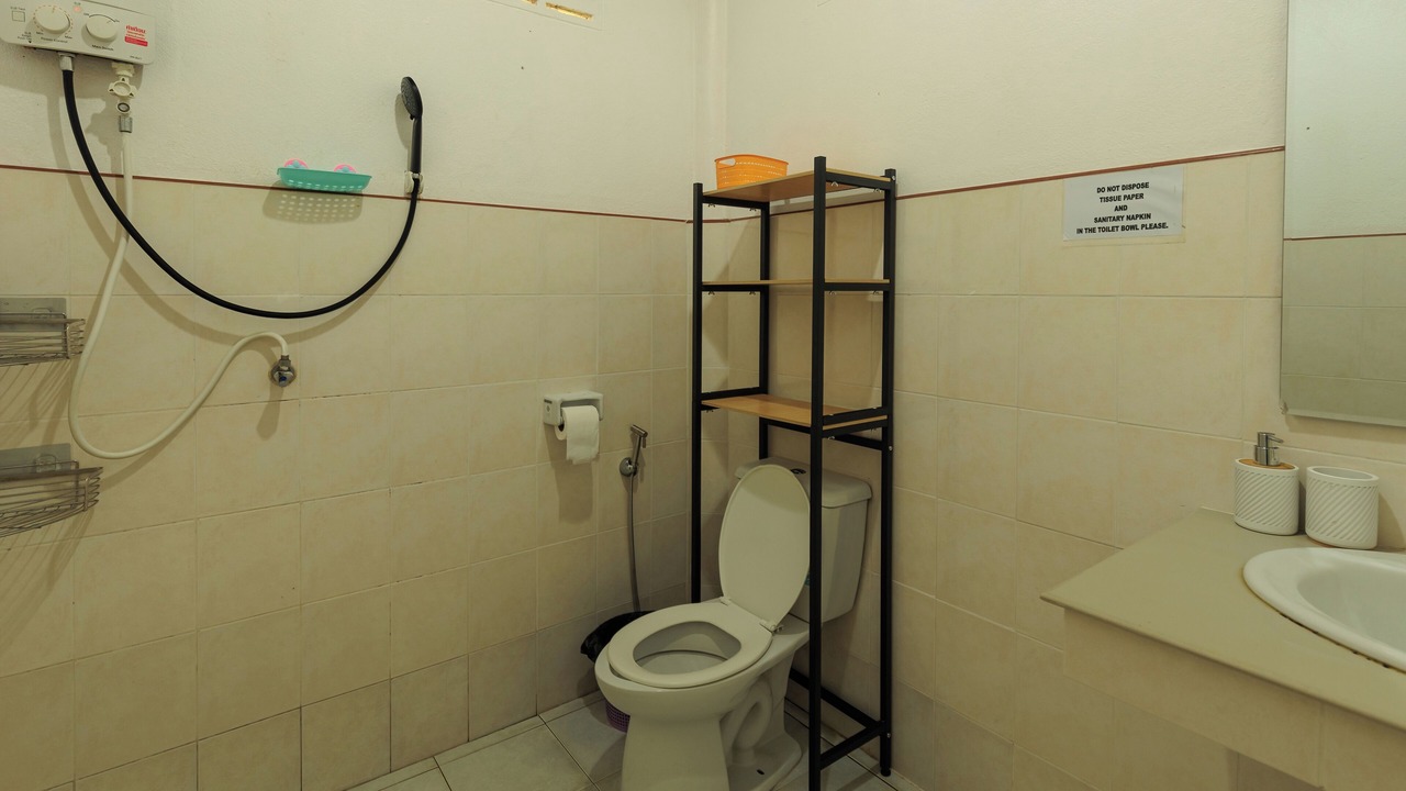 Photo of Bathroom in Srithanu