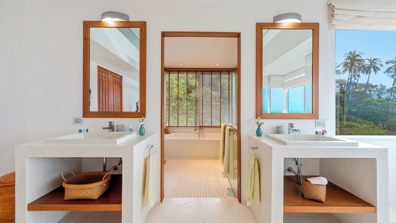 Photo of Bathroom in Hua Thanon