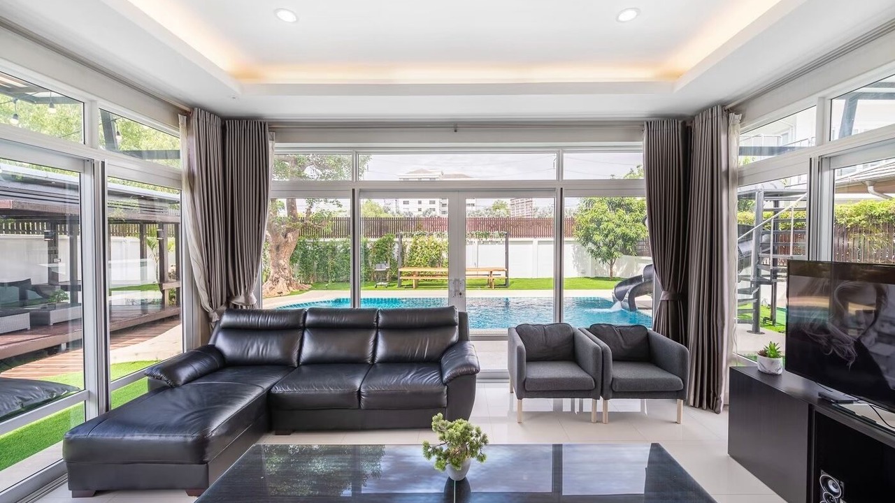 Photo of Livingroom in Bang Lamung