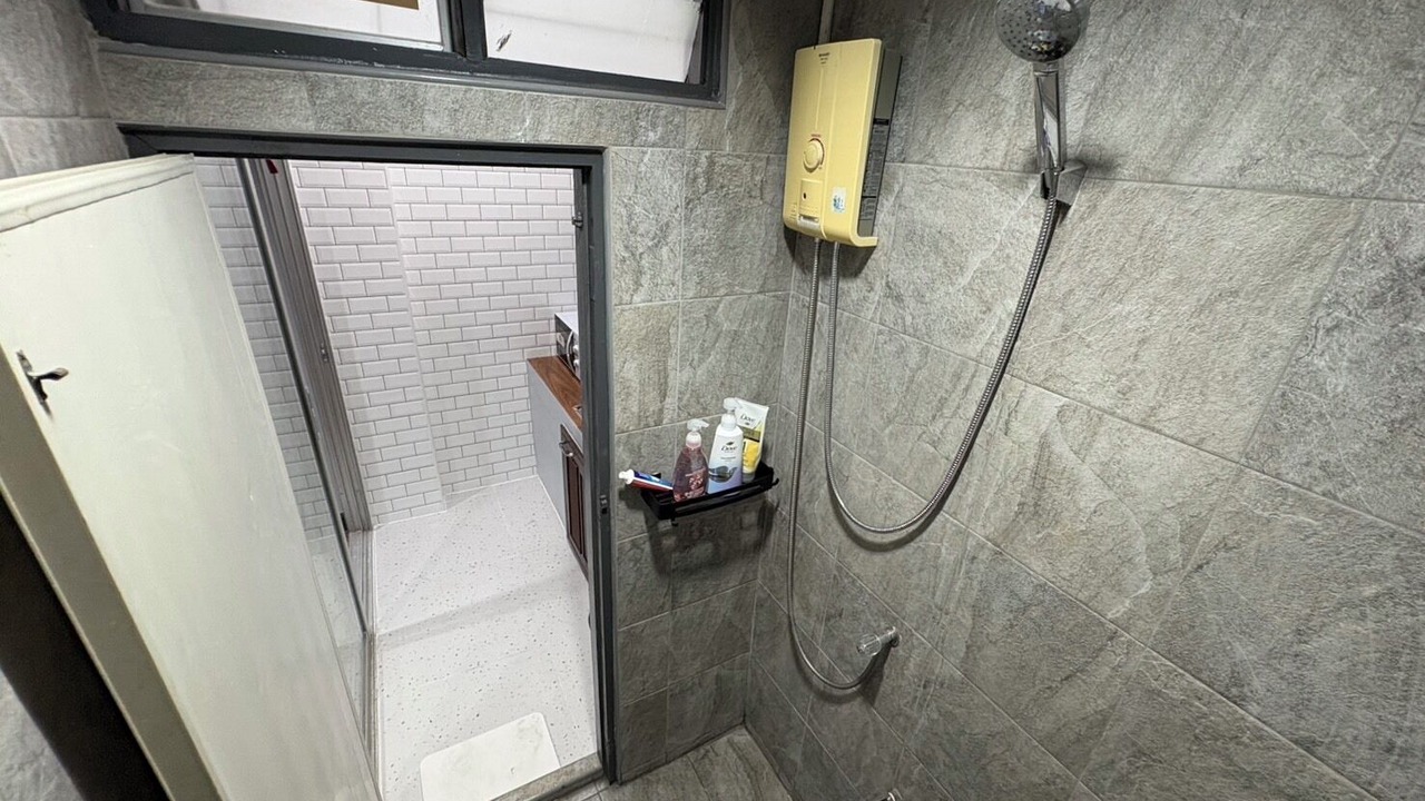 Photo of Bathroom in Chong Nonsi