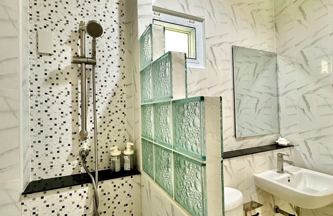 Photo of Bathroom in Fang