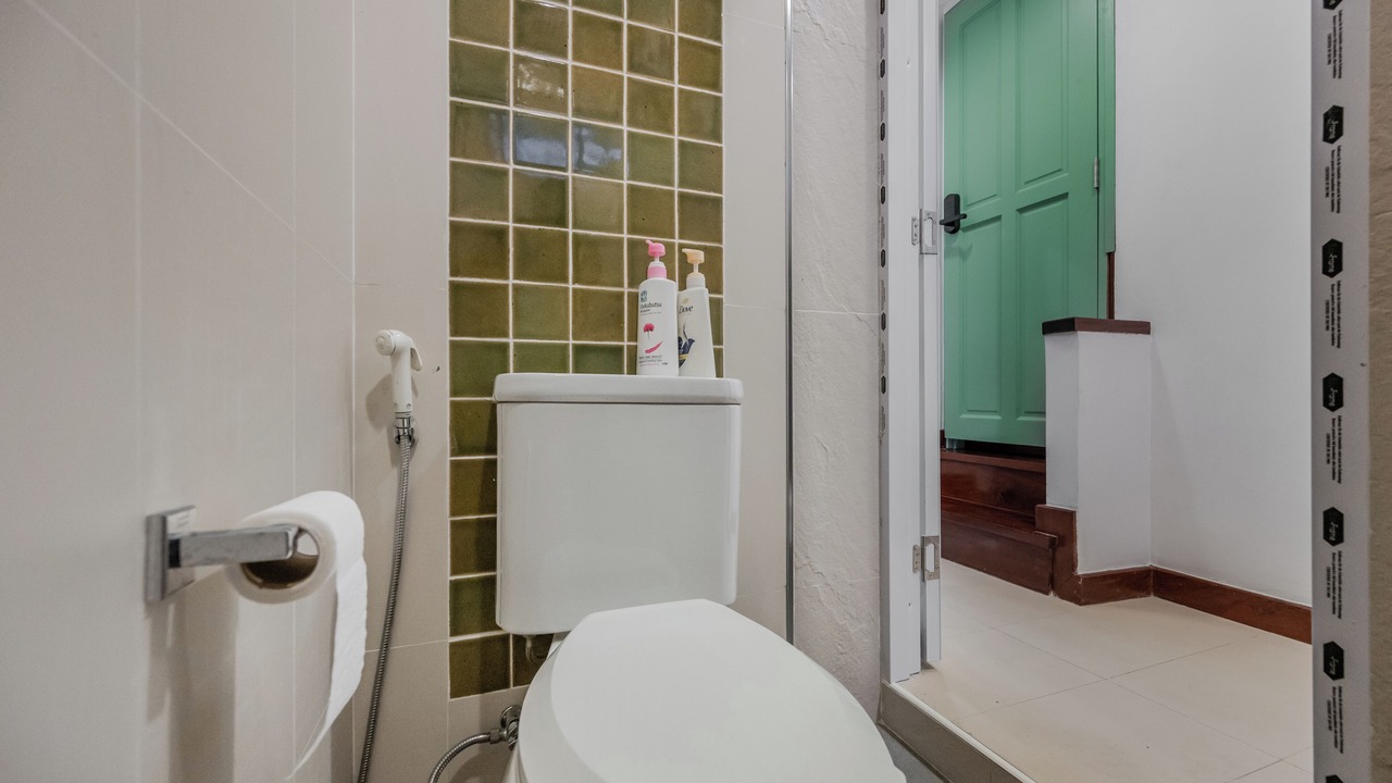 Photo of Bathroom in Chakkrawat