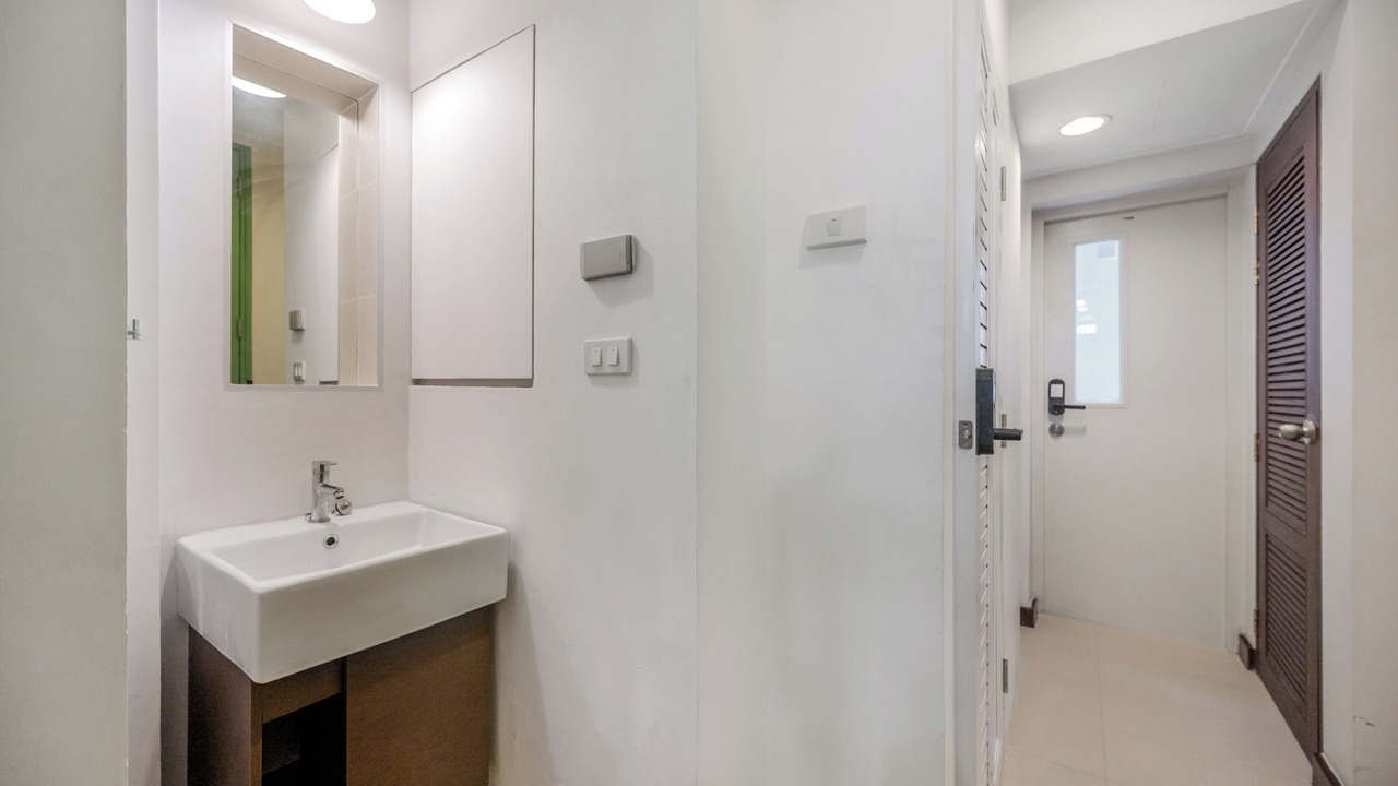 Photo of Bathroom in Chakkrawat